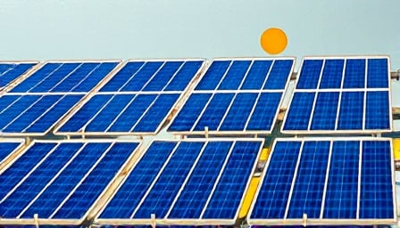 Entergy Louisiana LLC's Stock Price Reflects Market Volatility Amid Financial Overview