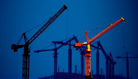 Terex Corp Faces Strategic Challenges Amid Financial Volatility and Industry Shifts